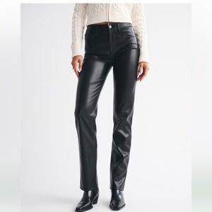 Abercrombie & Fitch The 90’s Straight Ultra High Rise Vegan Leather Pants